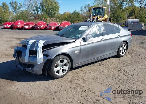 2012 BMW 528I xDrive из США, поврежденный, VIN WBAXH5C51CDW08390